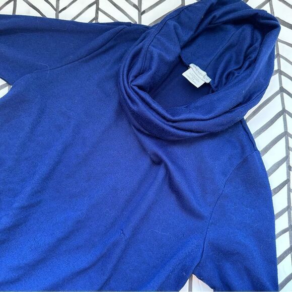 Van Heusen Size M Turtleneck Dark Blue Long Sleeve Sweater - Picture 1 of 5